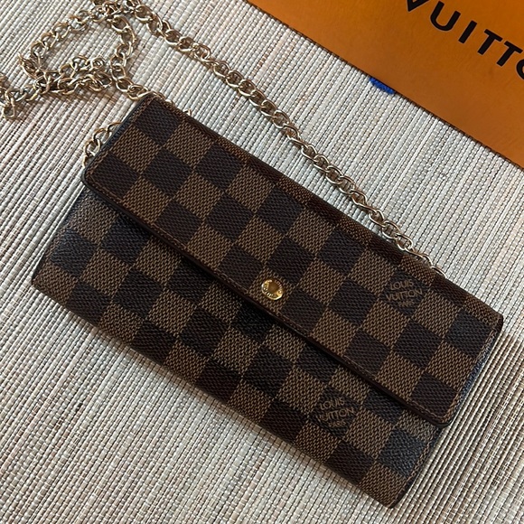 Louis Vuitton wallet - Picture 2 of 9